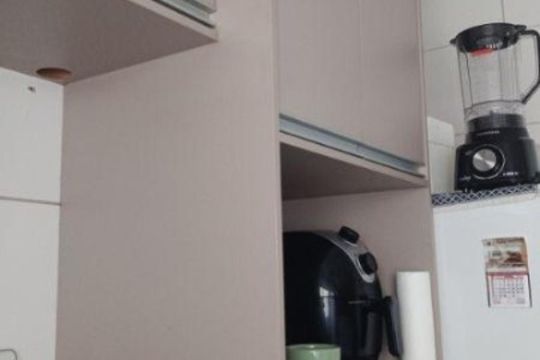 Cozinha de apartamento à venda com 2 quartos, 48m² em Tres Barras, Contagem