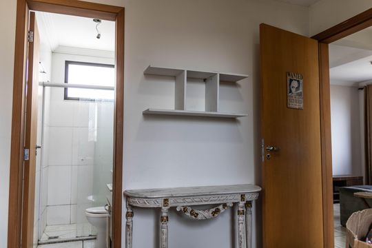 Suíte de apartamento à venda com 2 quartos, 108m² em Padre Eustáquio, Belo Horizonte
