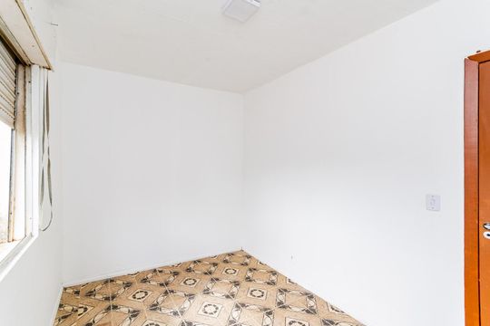 Quarto de apartamento para alugar com 2 quartos, 45m² em Santa Rosa de Lima, Porto Alegre