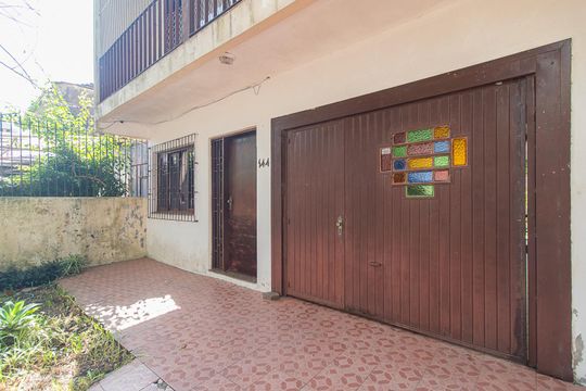 Garagem de casa à venda com 3 quartos, 195m² em Glória, Porto Alegre