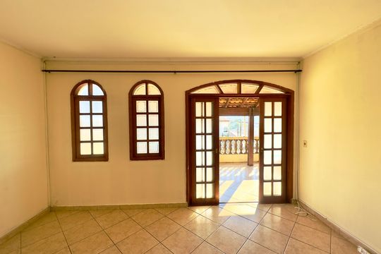 Sala de casa à venda com 3 quartos, 250m² em Parque Continental Ii, Guarulhos