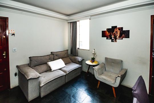 Apartamento à venda com 2 quartos, 48m² em Floramar, Belo Horizonte