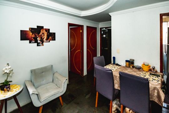 Apartamento à venda com 2 quartos, 48m² em Floramar, Belo Horizonte