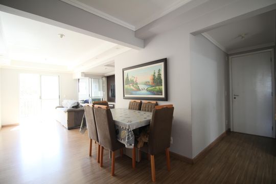 Sala de apartamento à venda com 4 quartos, 115m² em Parque Taboao, Taboão da Serra