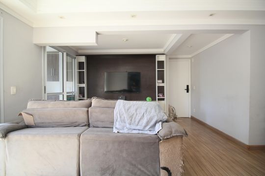Sala de apartamento à venda com 4 quartos, 115m² em Parque Taboao, Taboão da Serra