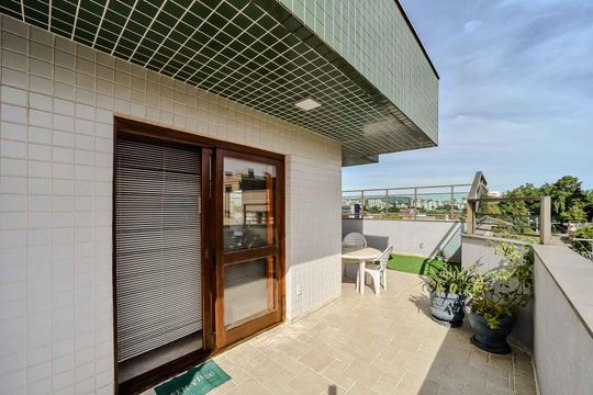 Terraço de apartamento para alugar com 3 quartos, 230m² em Jardim Lindóia, Porto Alegre