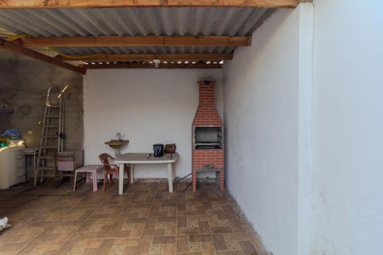 Churrasqueira de casa para alugar com 3 quartos, 220m² em Água Rasa, São Paulo