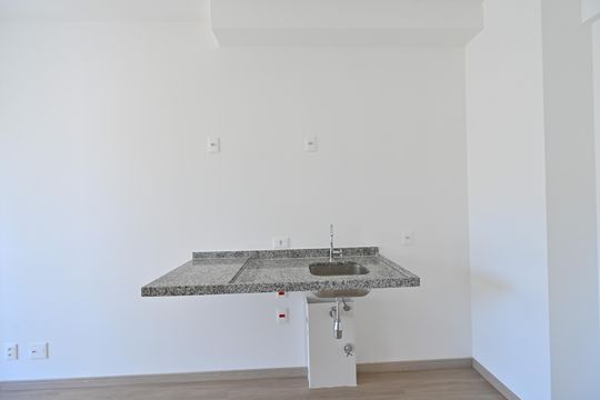 Cozinha de kitnet/studio para alugar com 1 quarto, 21m² em Vila Mariana, São Paulo
