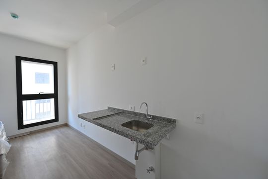 Cozinha de kitnet/studio para alugar com 1 quarto, 21m² em Vila Mariana, São Paulo