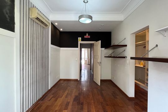 Suíte 2 de casa para alugar com 3 quartos, 300m² em Gonzaga, Santos