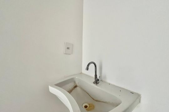 Banheiro de apartamento à venda com 1 quarto, 28m² em Vila Monte Alegre, São Paulo