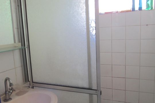 Banheiro da Suíte de casa à venda com 5 quartos, 230m² em Jardim D’abril, Osasco