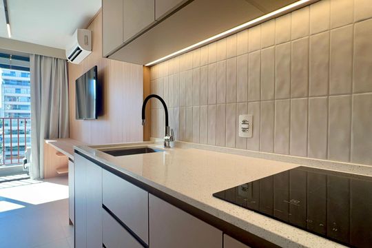 Cozinha de kitnet/studio à venda com 1 quarto, 25m² em Pinheiros, São Paulo