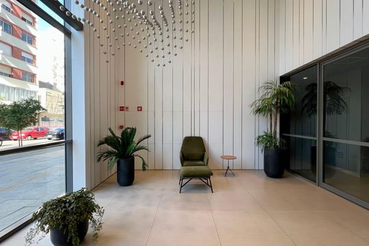 Hall de entrada de kitnet/studio para alugar com 1 quarto, 28m² em Cerqueira César, São Paulo