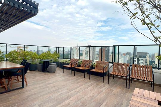 Área comum - Churrasqueira de apartamento para alugar com 1 quarto, 35m² em Pinheiros, São Paulo