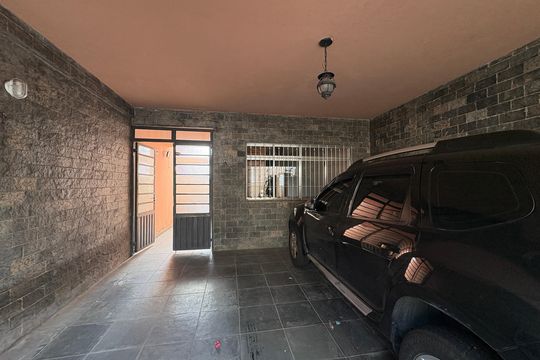Garagem de casa à venda com 5 quartos, 125m² em Jardim Cidade Pirituba, São Paulo