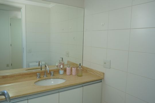 Banheiro da Suíte 3 de apartamento para alugar com 3 quartos, 178m² em Vila Gomes Cardim, São Paulo