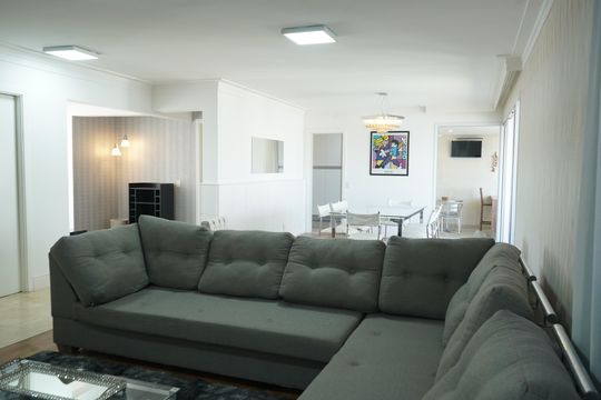 Apartamento para alugar com 3 quartos, 178m² em Vila Gomes Cardim, São Paulo