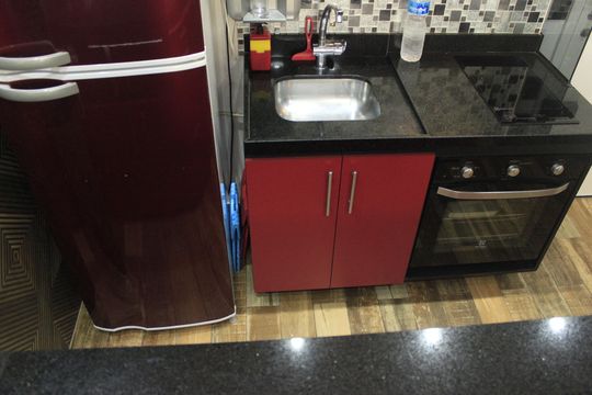 Cozinha de kitnet/studio à venda com 1 quarto, 38m² em Jardim Flor da Montanha, Guarulhos