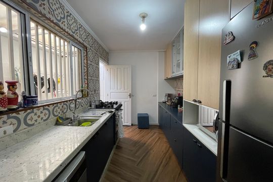 Cozinha de casa para alugar com 3 quartos, 140m² em Jardim Maria Luiza, São Paulo