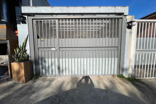 Fachada de casa para alugar com 3 quartos, 140m² em Jardim Maria Luiza, São Paulo