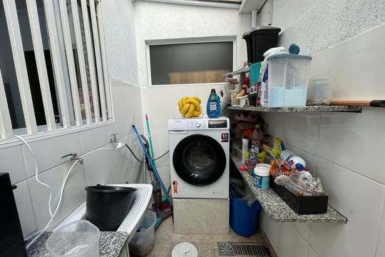 Área de Serviço de casa para alugar com 3 quartos, 140m² em Jardim Maria Luiza, São Paulo