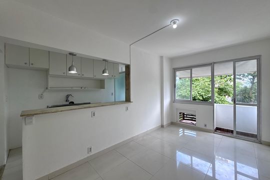 Apartamento para alugar com 2 quartos, 63m² em Barra da Tijuca, Rio de Janeiro
