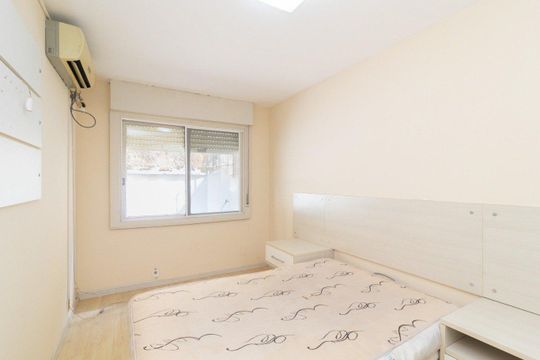 Quarto 2 de apartamento para alugar com 2 quartos, 128m² em Medianeira, Porto Alegre