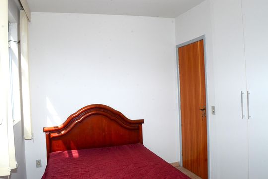 Quarto Suíte de apartamento à venda com 2 quartos, 54m² em Santa Ines, Belo Horizonte