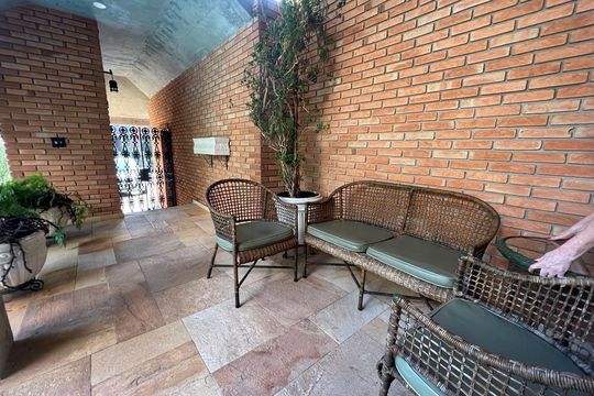Área externa de casa à venda com 4 quartos, 416m² em Residencial Quatro (Alphaville), Santana de Parnaíba