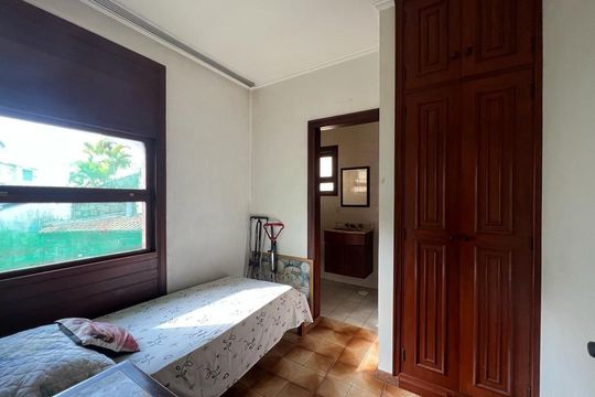 Quarto de casa à venda com 4 quartos, 416m² em Residencial Quatro (Alphaville), Santana de Parnaíba
