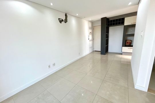 Sala de apartamento à venda com 2 quartos, 70m² em Vila Moreira, Guarulhos