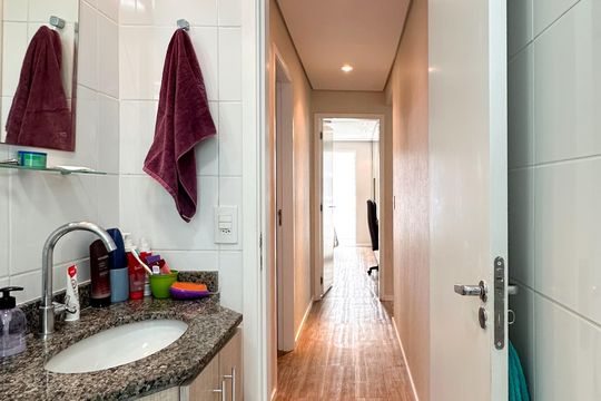 Banheiro Social de apartamento à venda com 3 quartos, 83m² em Baeta Neves, São Bernardo do Campo