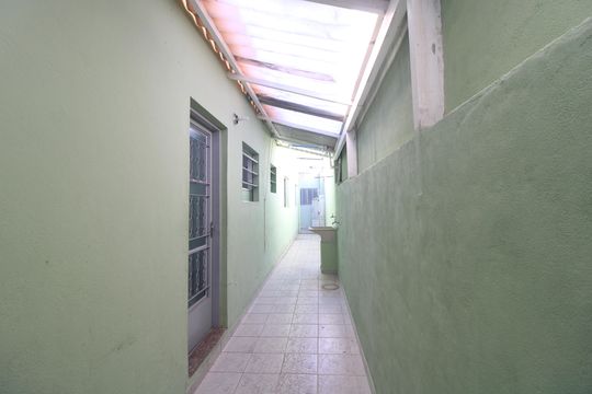Quintal  de casa à venda com 2 quartos, 125m² em Socorro, São Paulo