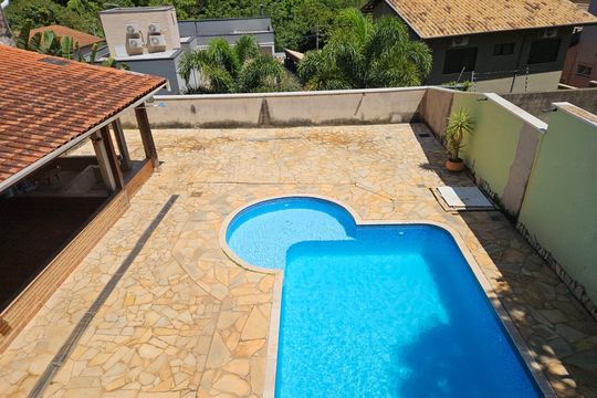 Área externa de casa de condomínio à venda com 4 quartos, 330m² em Loteamento Caminhos de San Conrado (Sousas), Campinas