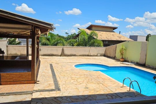 Área externa de casa de condomínio à venda com 4 quartos, 330m² em Loteamento Caminhos de San Conrado (Sousas), Campinas