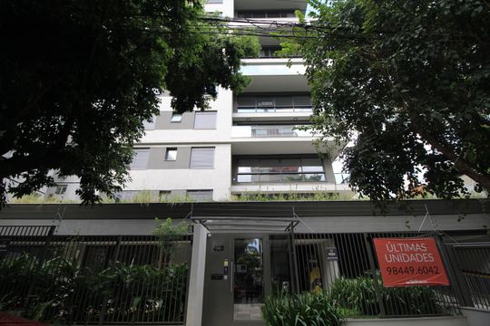Fachada de apartamento à venda com 3 quartos, 106m² em Petrópolis, Porto Alegre