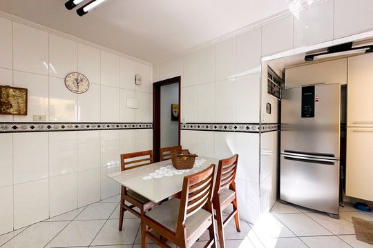 Cozinha de casa à venda com 3 quartos, 130m² em Vila Jordanopolis, São Bernardo do Campo