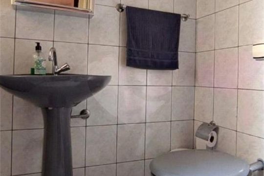 Casa à venda com 2 quartos, 141m² em Parque dos Bancarios, São Paulo