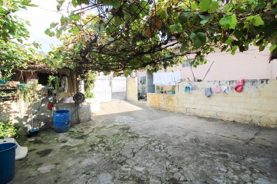 Casa à venda com 4 quartos, 313m² em Parque Regina, São Paulo