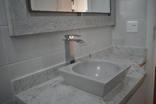 Banheiro Social de apartamento à venda com 3 quartos, 102m² em Vila Monte Alegre, São Paulo