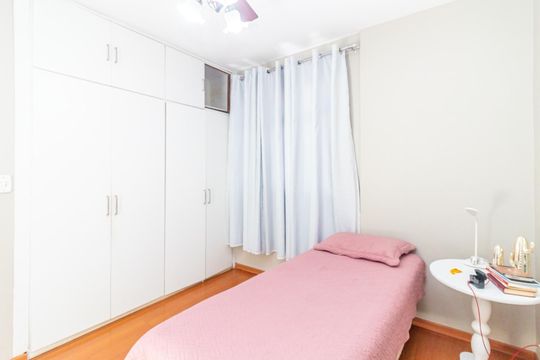 Apartamento à venda com 3 quartos, 90m² em Sagrada Família, Belo Horizonte