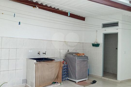 Casa à venda com 3 quartos, 187m² em Jardim Umarizal, São Paulo