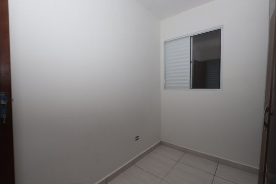 Casa para alugar com 2 quartos, 44m² em Jardim Iva, São Paulo