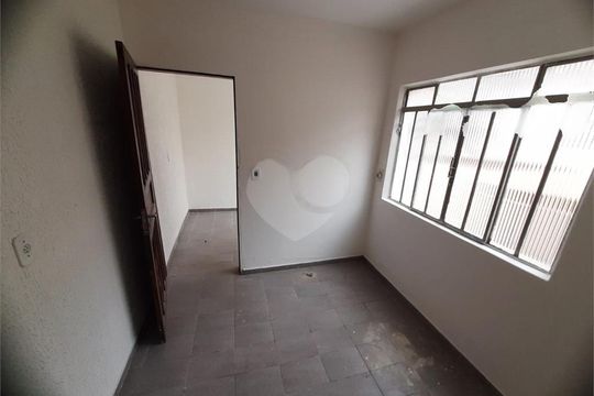 Casa à venda com 2 quartos, 125m² em Jardim Santa Maria, São Paulo