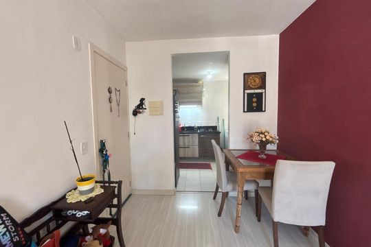 Apartamento à venda com 2 quartos, 48m² em Santos Dumont, São Leopoldo