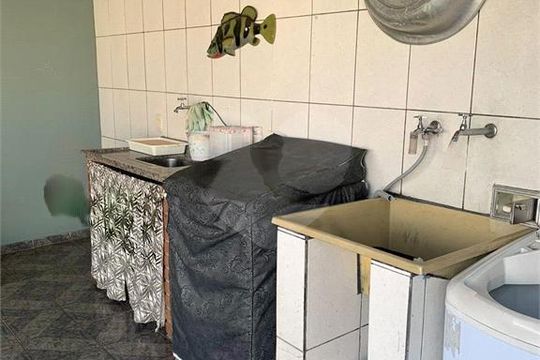 Casa à venda com 3 quartos, 200m² em Jardim Santa Maria, São Paulo