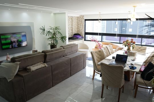 Apartamento para alugar com 2 quartos, 89m² em Vila Augusta, Guarulhos