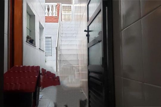 Casa à venda com 4 quartos, 270m² em Conjunto Habitacional Barreira Grande, São Paulo