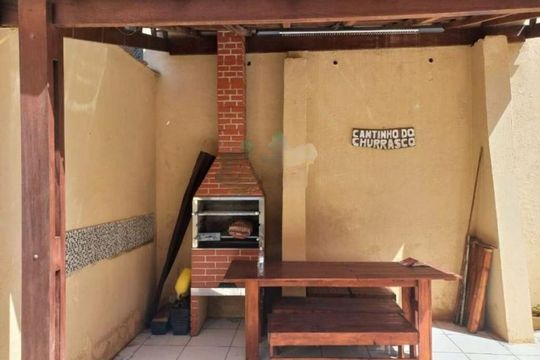 Casa à venda com 4 quartos, 227m² em Cidade Líder, São Paulo